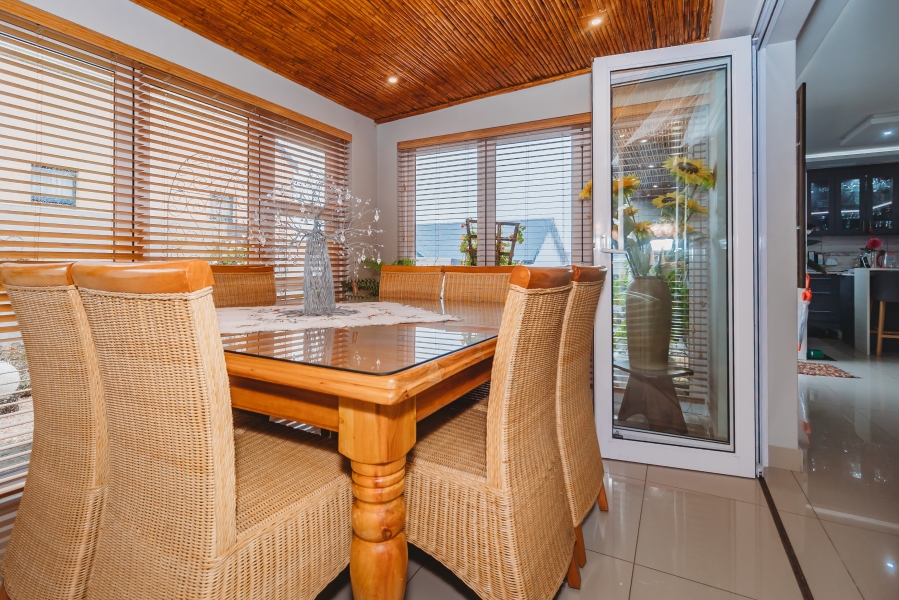 3 Bedroom Property for Sale in Kraaibosch Country Estate Western Cape